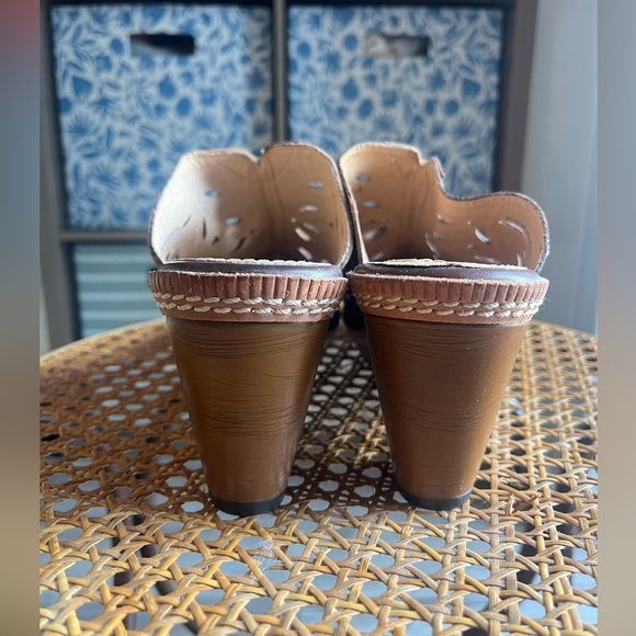 8.5 Pikolinos mules - Picture 4 of 11